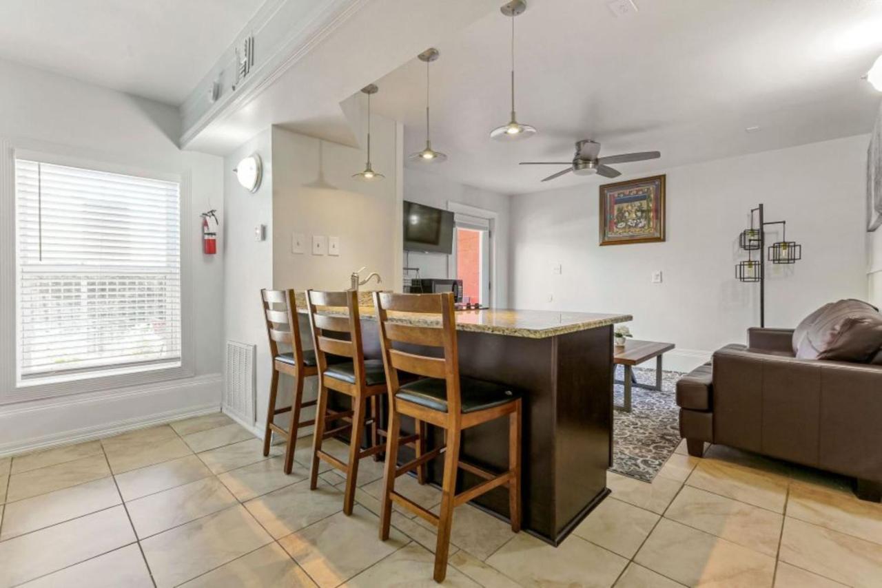 Elegant 4Br Condo In Downtown Nowy Orlean Zewnętrze zdjęcie